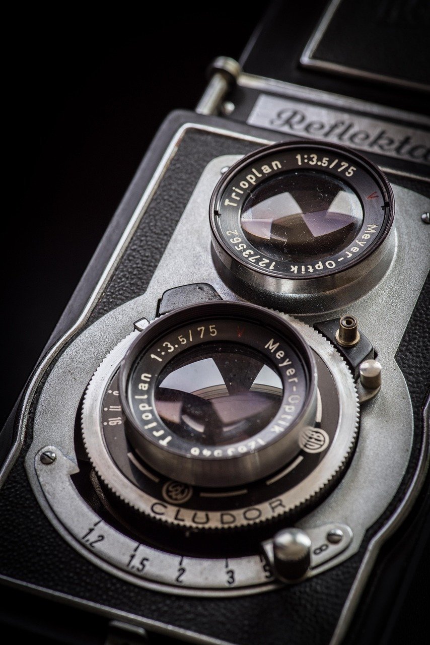 analog camera, film camera, twin-lens reflex camera, tlr camera, vintage camera, reflekta